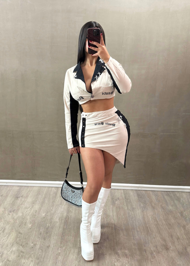 Exclusive White Set