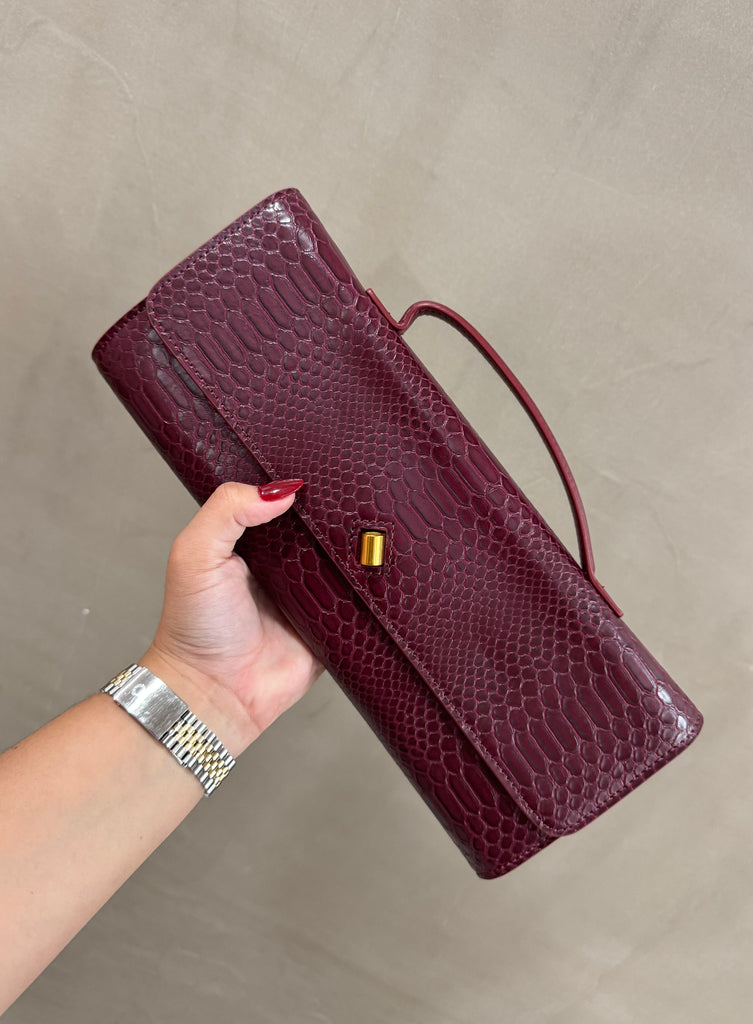 Inspo Bottega Burgundy Clutch